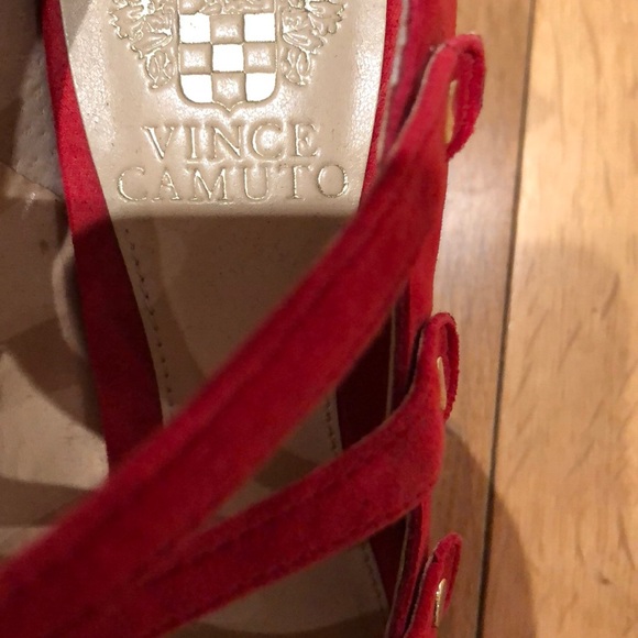 Red suede high heels - Picture 5 of 5